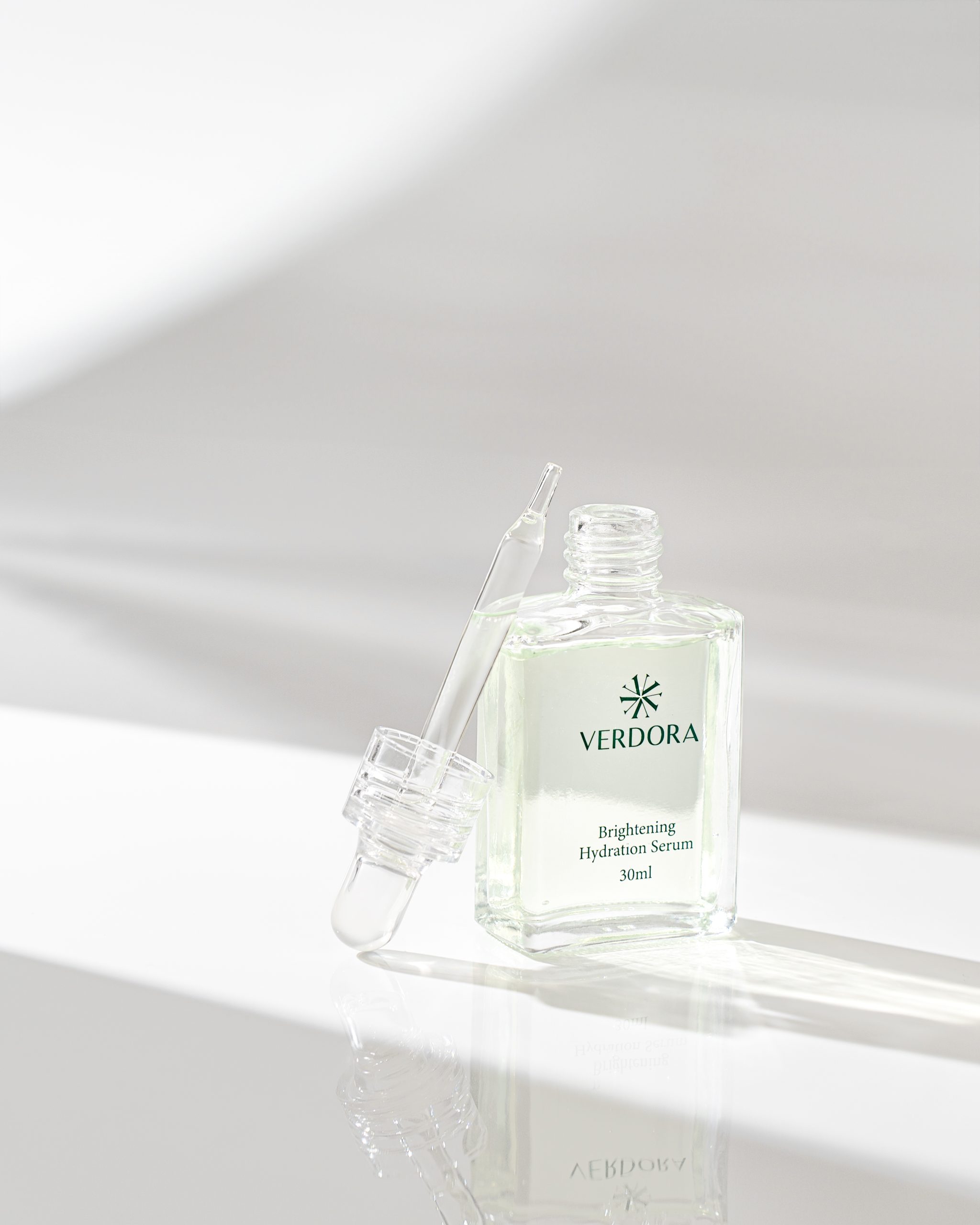 Brightening Hydration Serum - Image 2